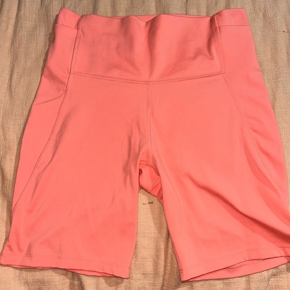 Coral bike shorts